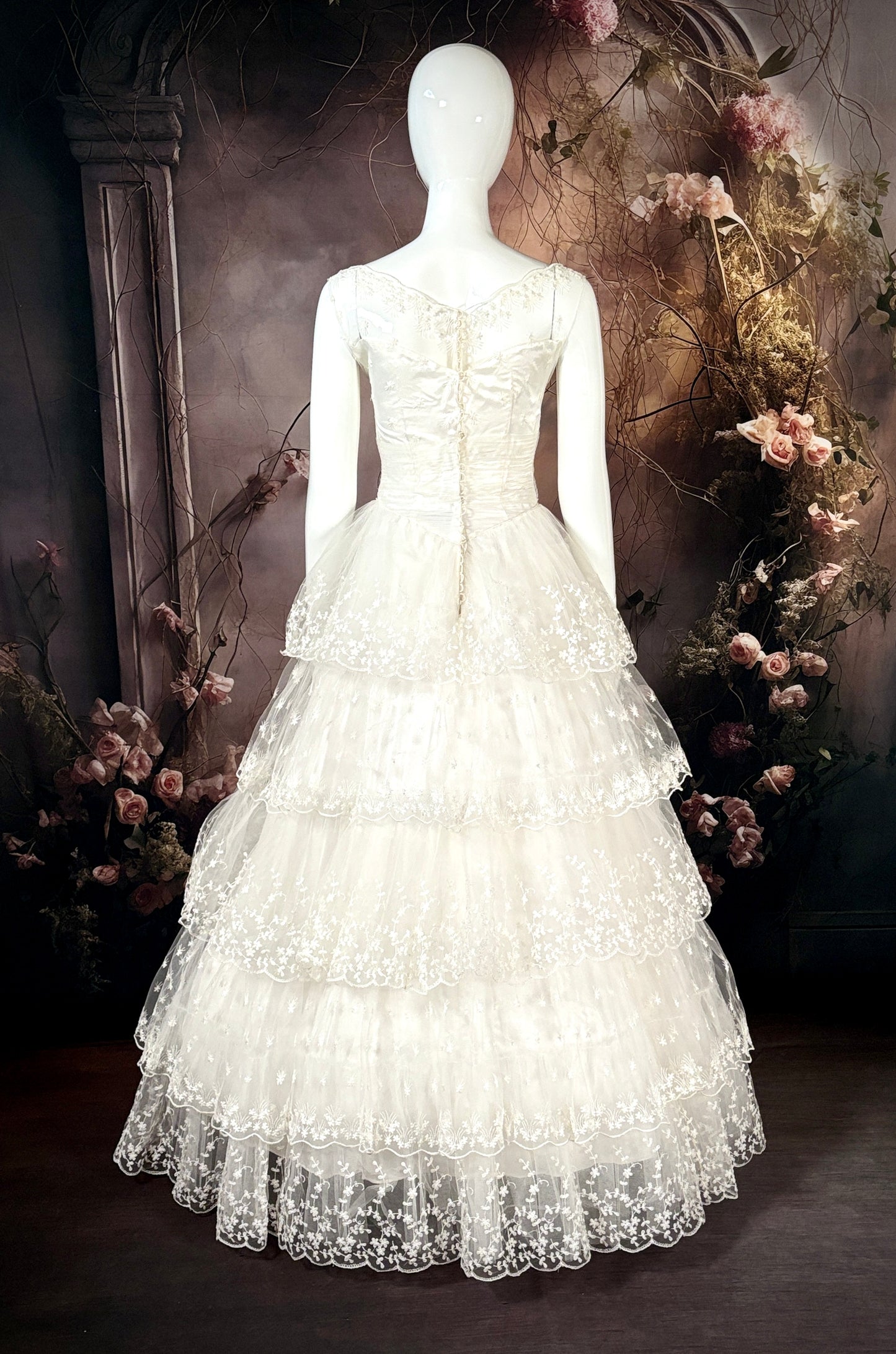 1950s Cupcake Tiered, Satin & Tulle Wedding Dress