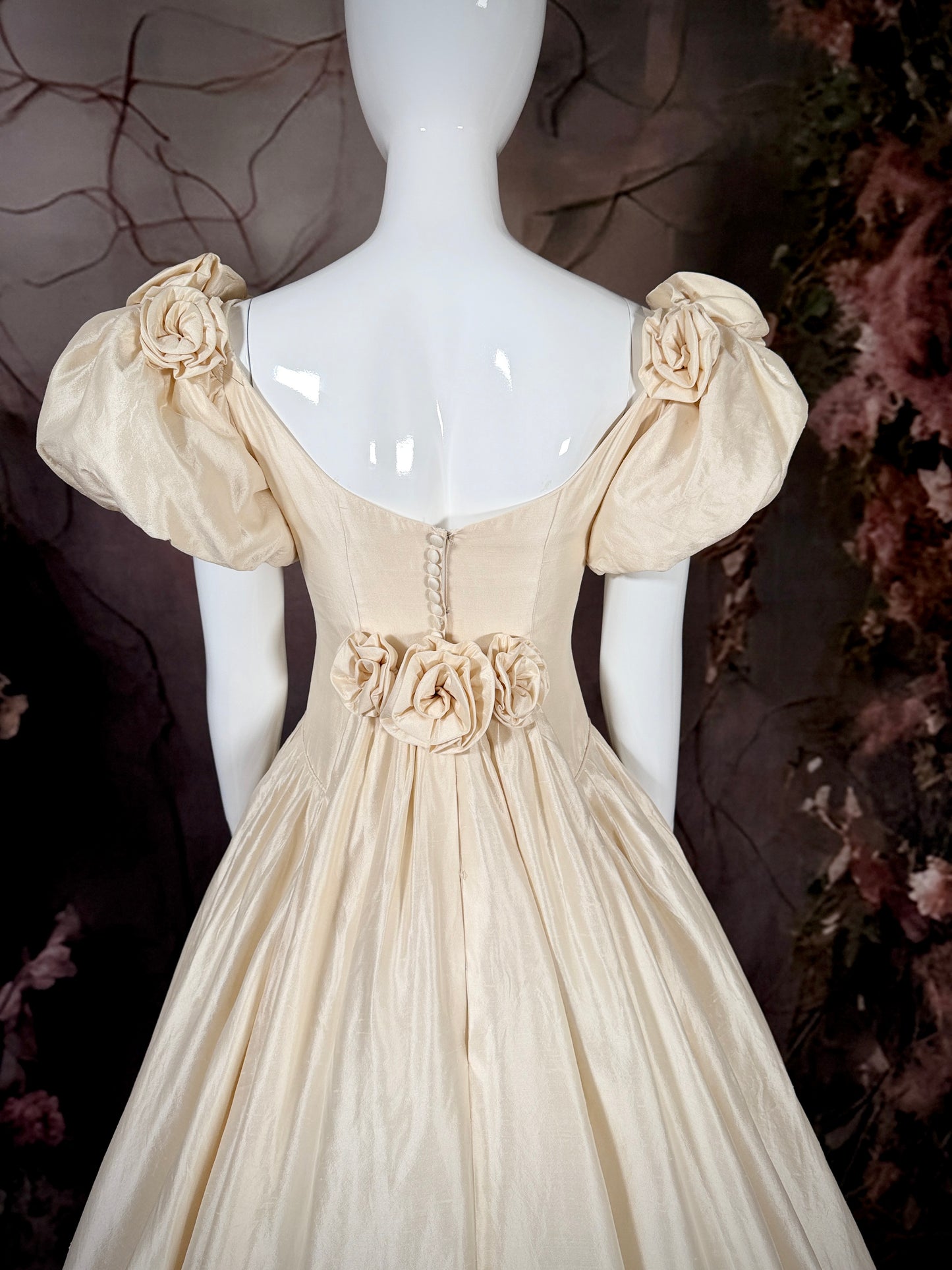 1980s Silk Moiré Dupioni Wedding Dress w\Chapel Train