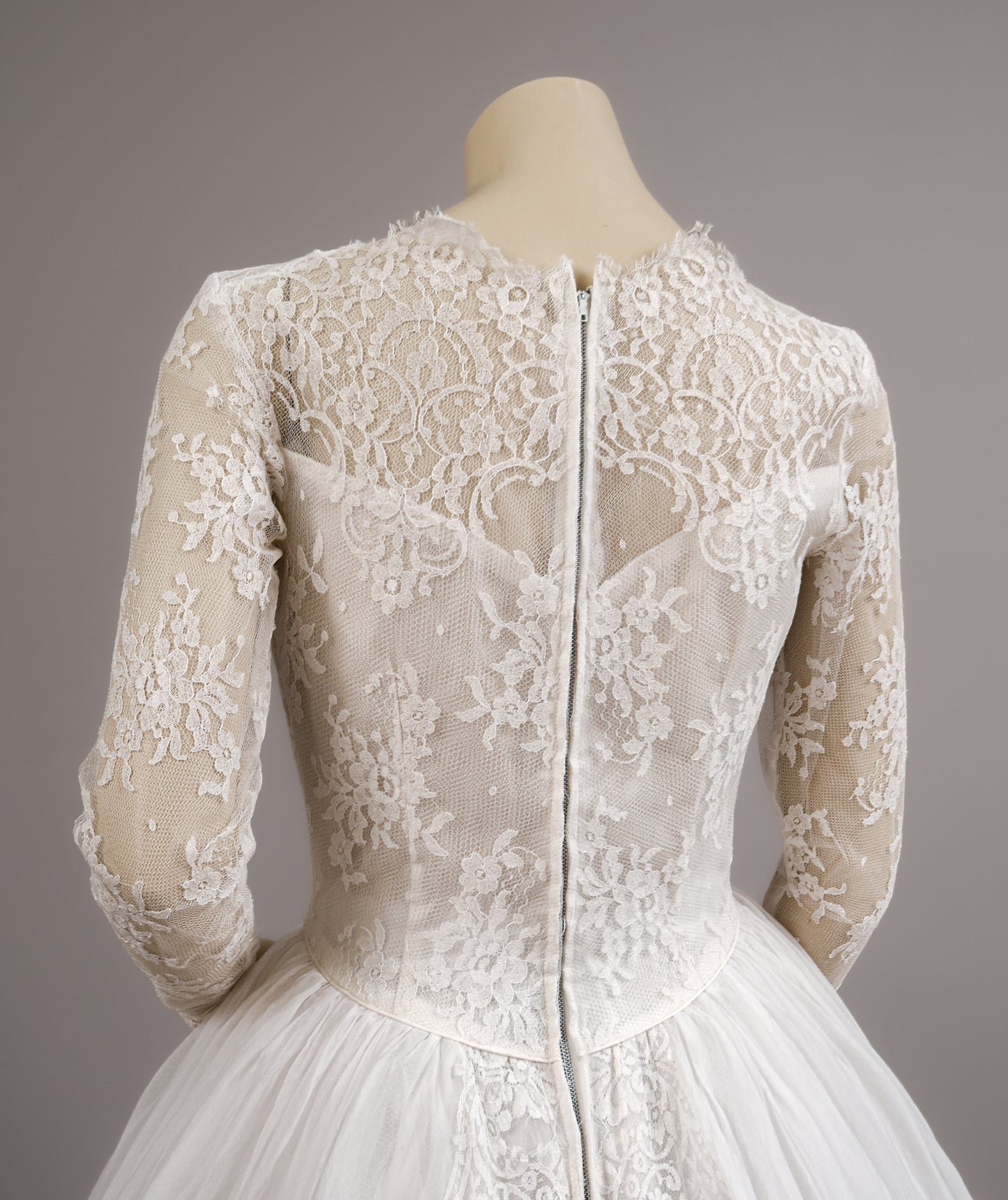 1950s Silk Organza & Lace Wedding Dress Size 4/6