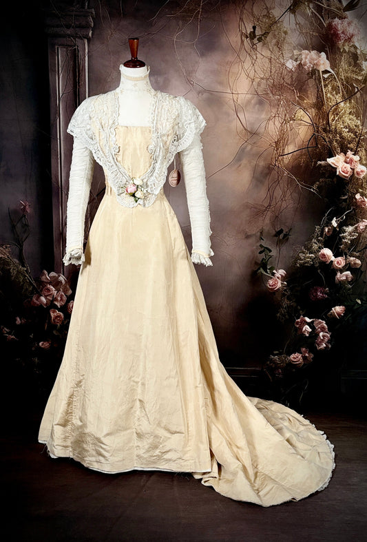 1900s Victorian Silk Shantung Wedding Dress W/Trailing Train "Museum Deaccession"