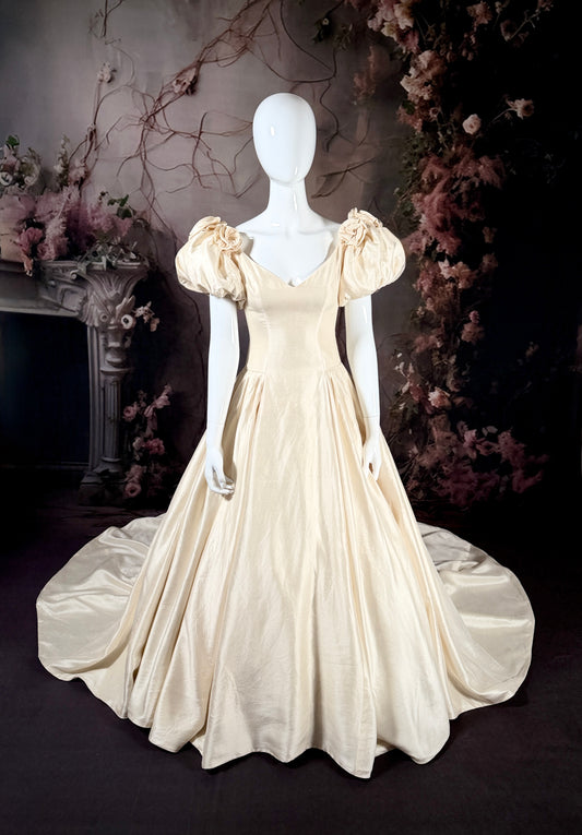 1980s Silk Moiré Dupioni Wedding Dress w\Chapel Train