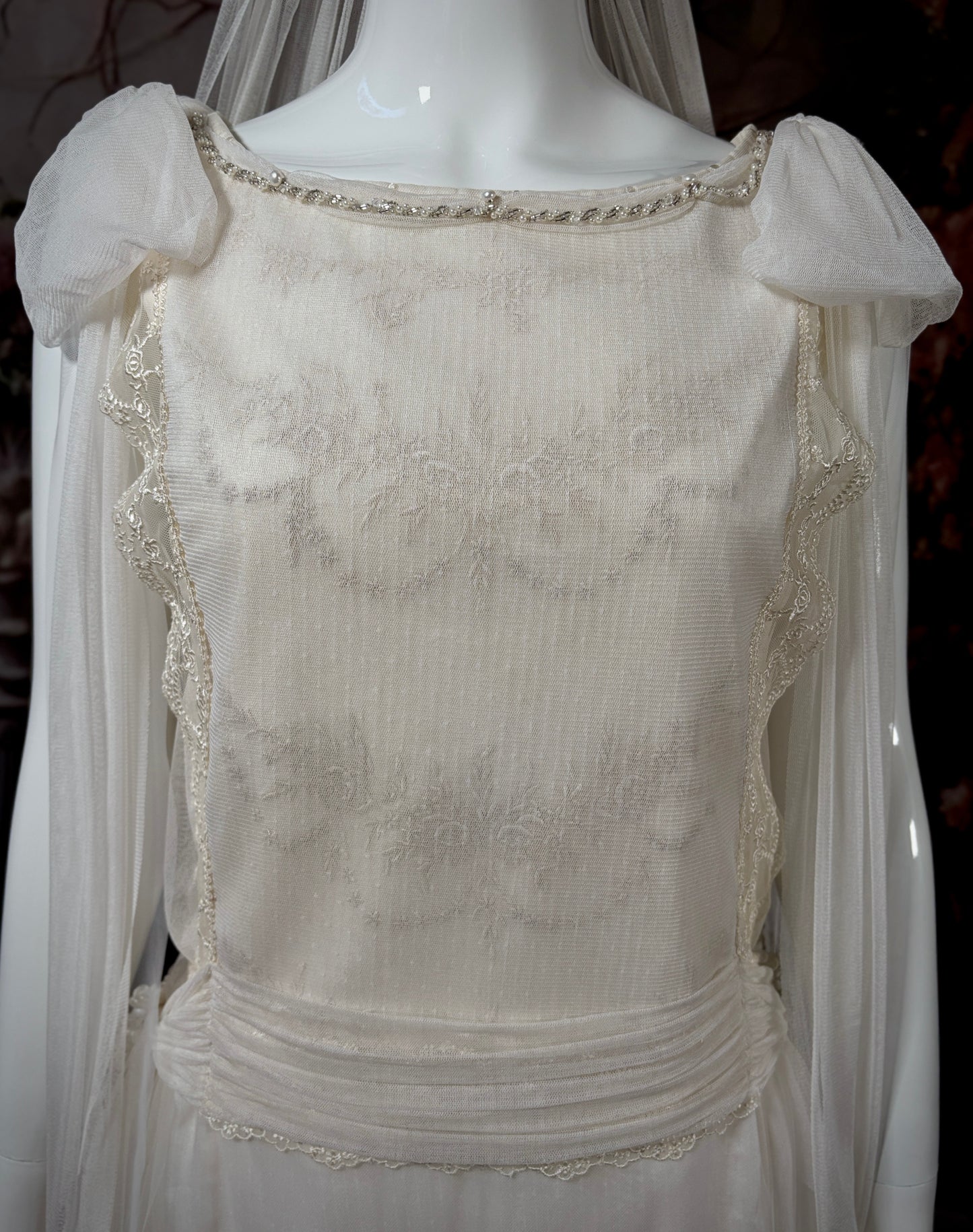 1920s Haute Couture Silk Tulle & Beaded Wedding Dress w/Juliet Veil