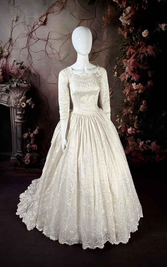 1950s Silk Moiré Embroidered Wedding Dress w/Tiered Sweeping Train