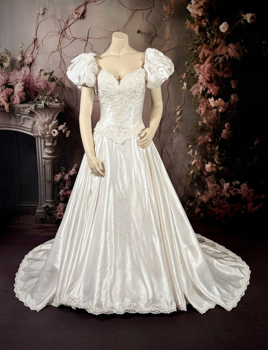 1980s Satin Wedding Dress w/Sweetheart Neckline, Melon Sleeves & Trailing Train