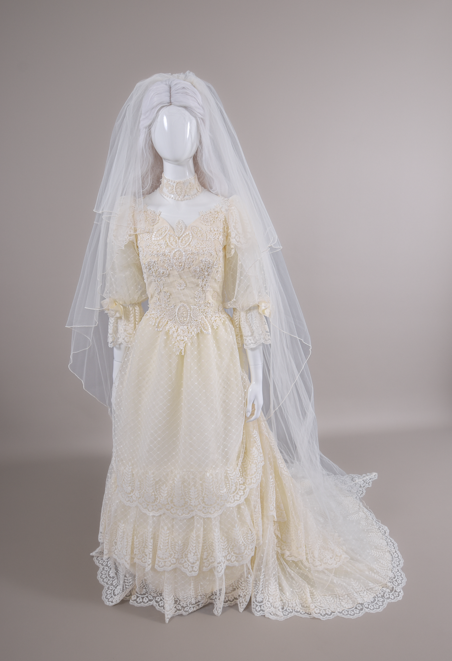 1980s Victorian-Inspired Dotted Tulle & Lace Wedding Dress w/Lace Rosettes & Cathedral Train