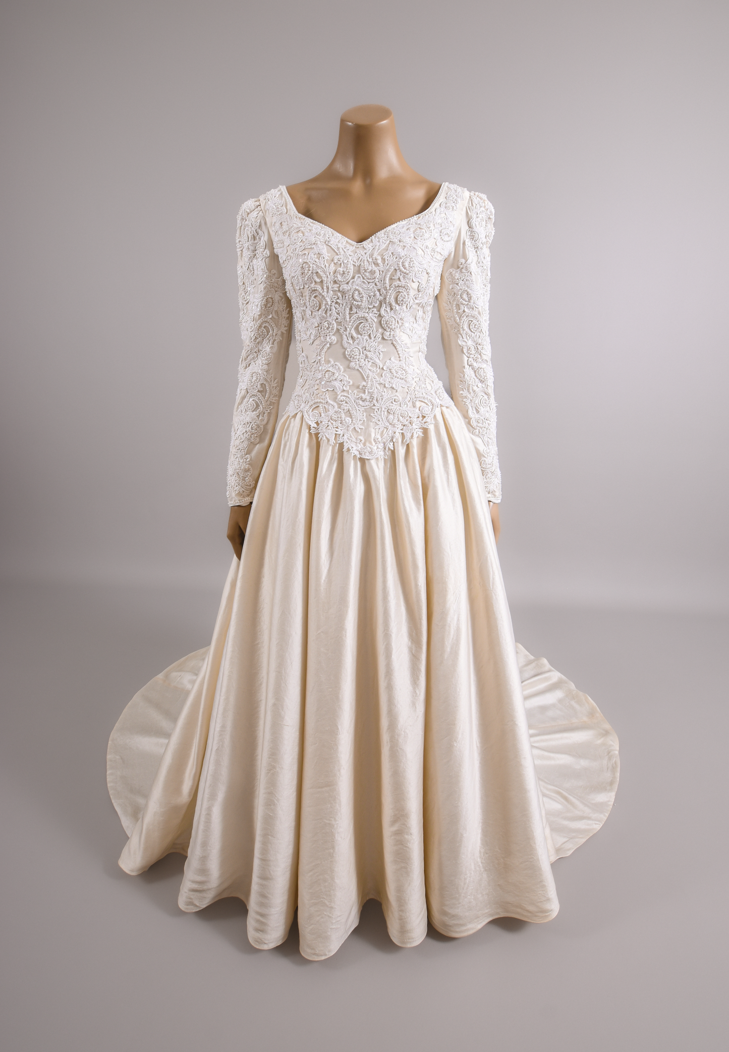1990s Silk Shantung Pearl & Appliqué Beaded Wedding Dress W/Trailing Train