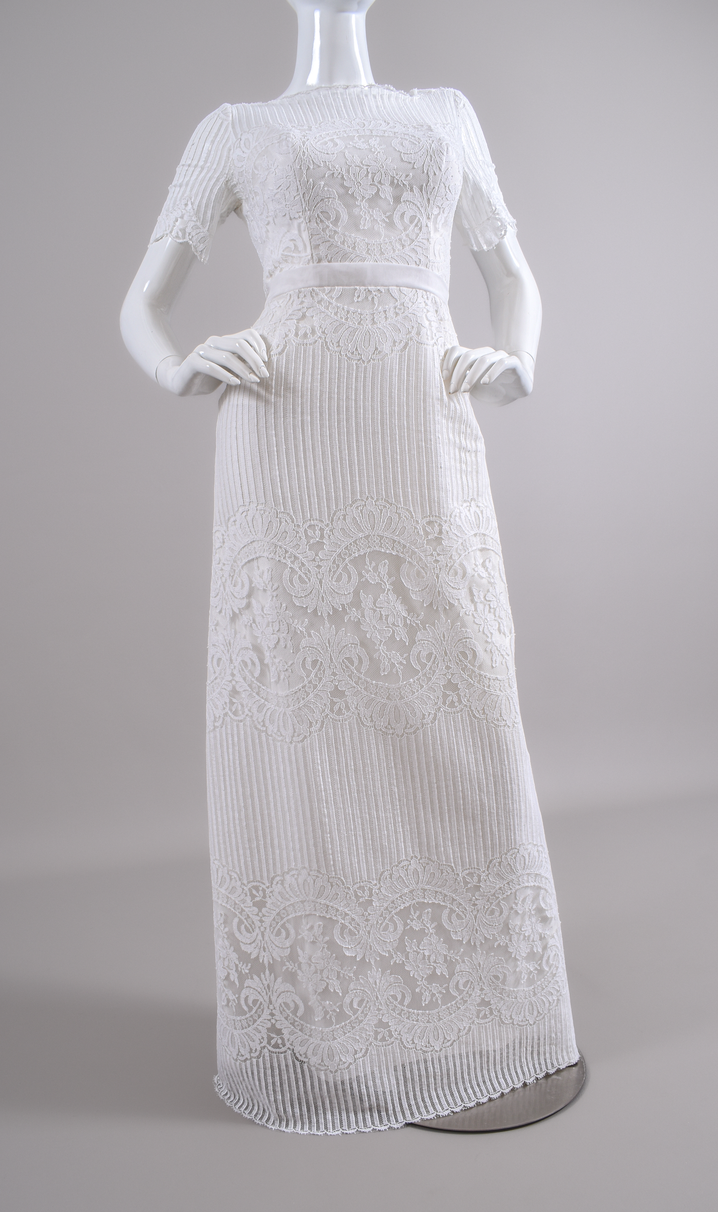 1960s Alfred Angelo Art Deco Silk Wedding Dress w/ Trailing Train Bridal Gown