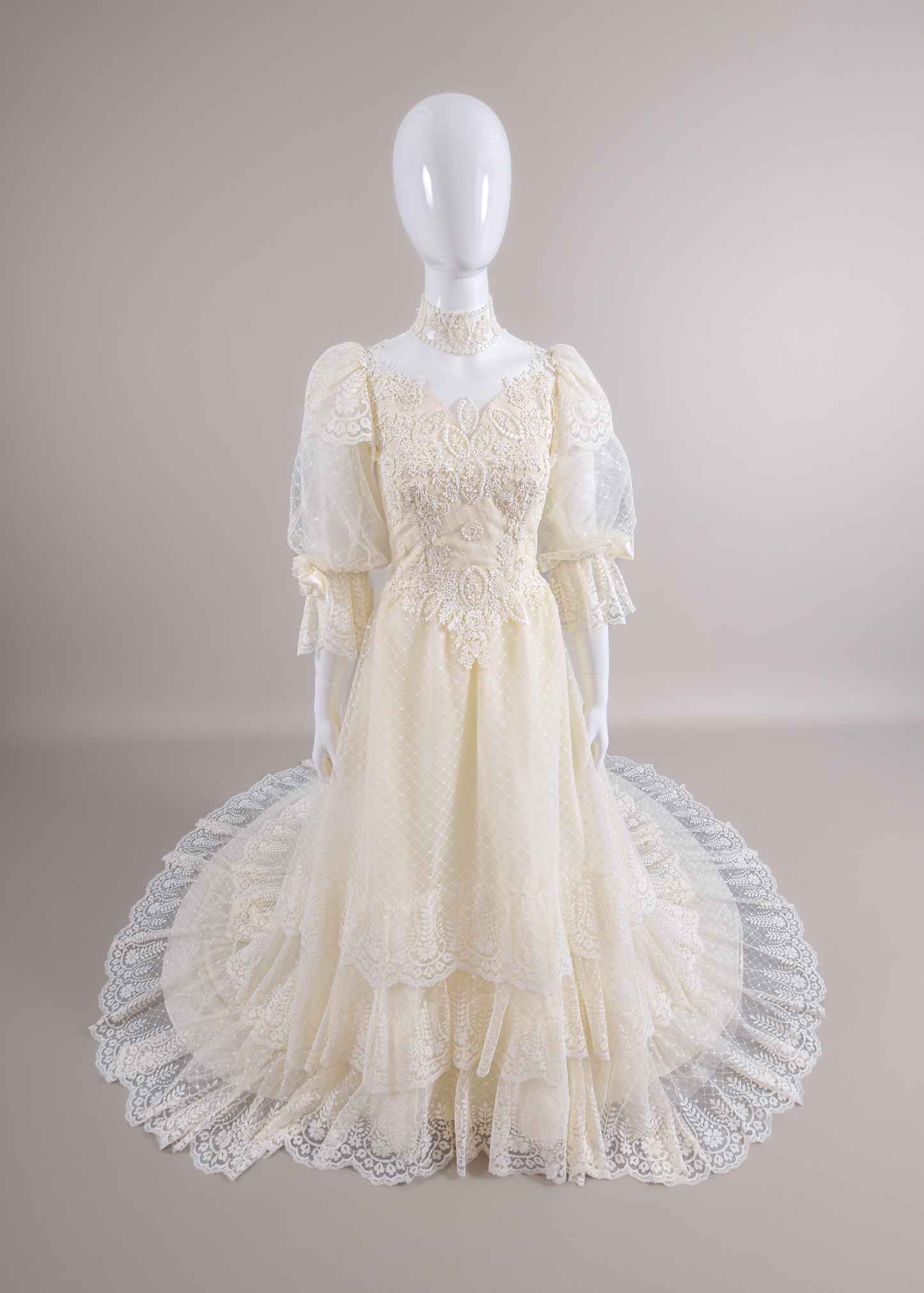 1980s Victorian-Inspired Dotted Tulle & Lace Wedding Dress w/Lace Rosettes & Cathedral Train