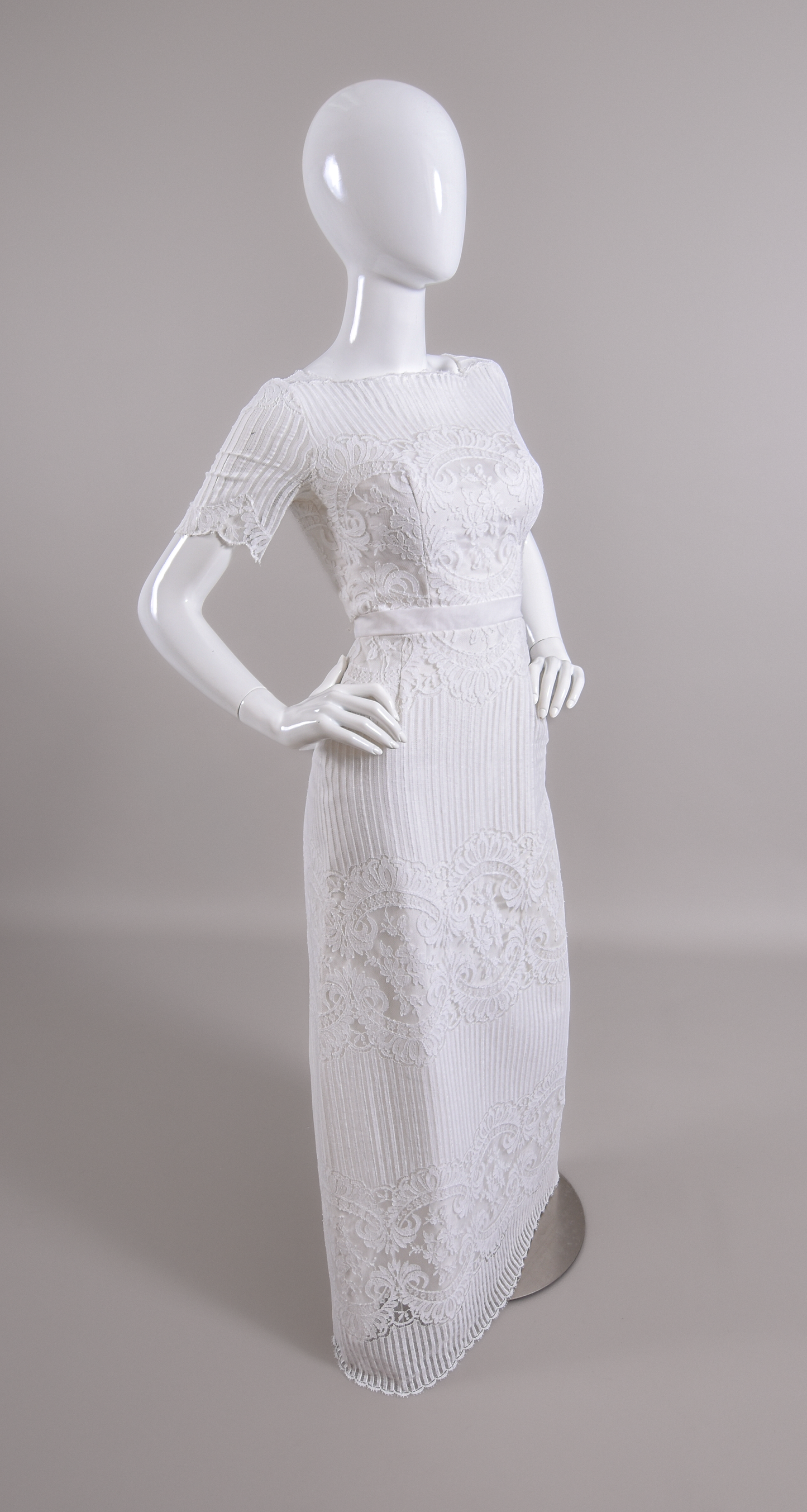 1960s Alfred Angelo Art Deco Silk Wedding Dress w/ Trailing Train Bridal Gown