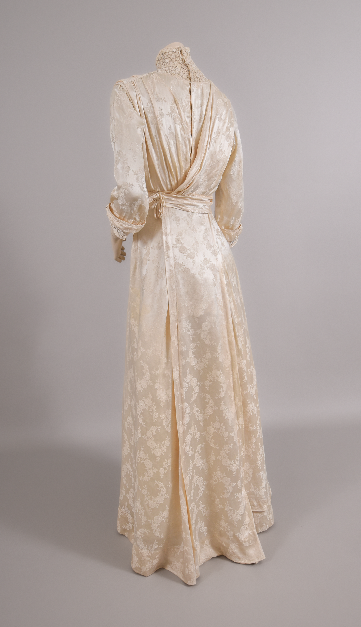 1900s Edwardian Floral Silk Satin Damask & Bobbin Lace Tea Gown