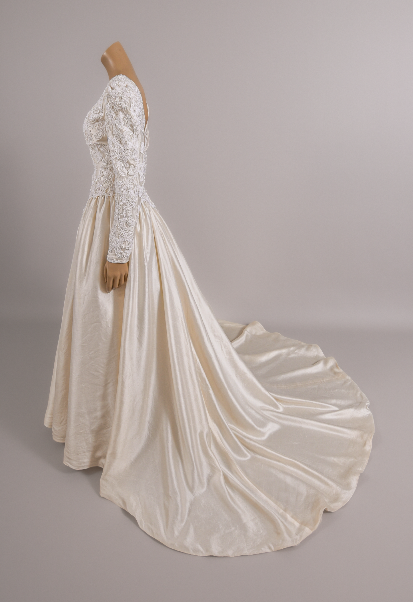 1990s Silk Shantung Pearl & Appliqué Beaded Wedding Dress W/Trailing Train