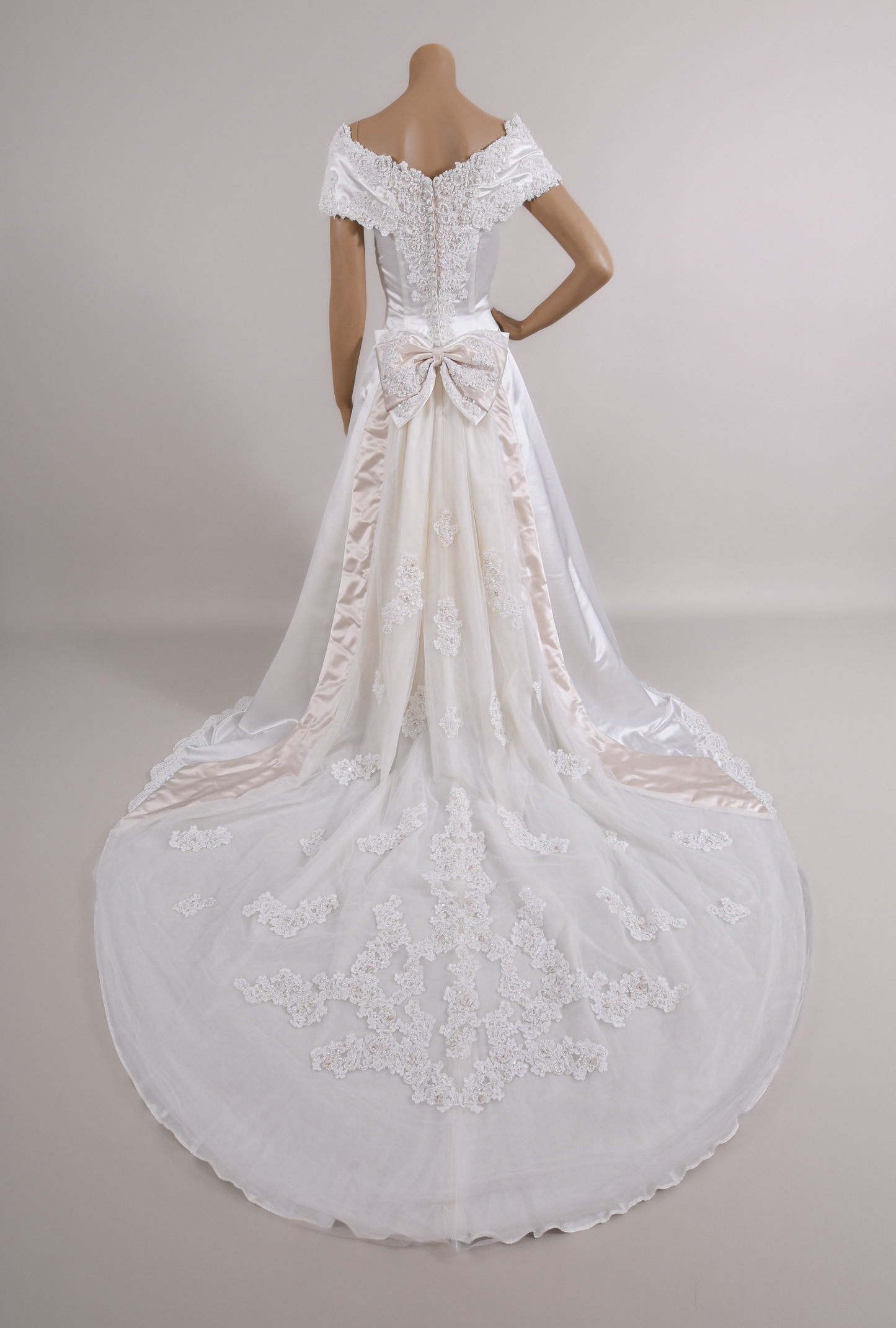 1990s Duchesse Satin Beaded Ribbon Rose Wedding Dress & Chapel Train size 8/10